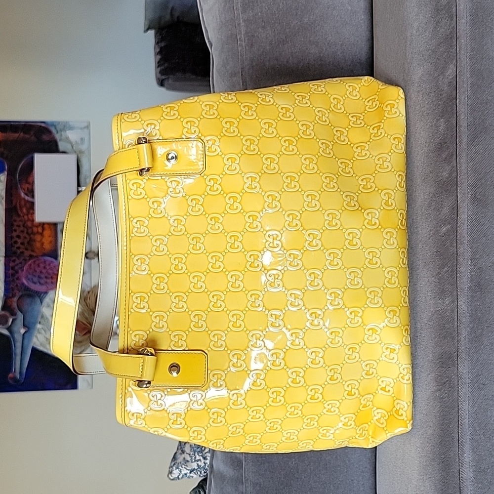 Gucci Vintage Yellow Patent leather tote – EUC - Picture 3 of 11